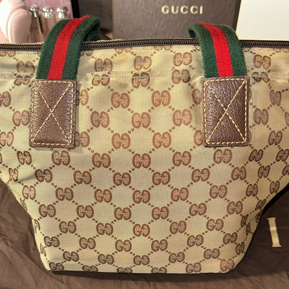 Gucci Sherry Line GG Pattern Nylon Beige Hand Bag - Picture 7 of 12